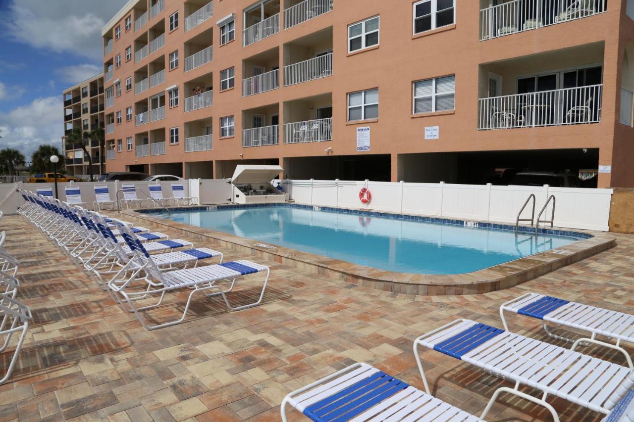 106 Beach Place Condos St. Pete Beach Exterior foto